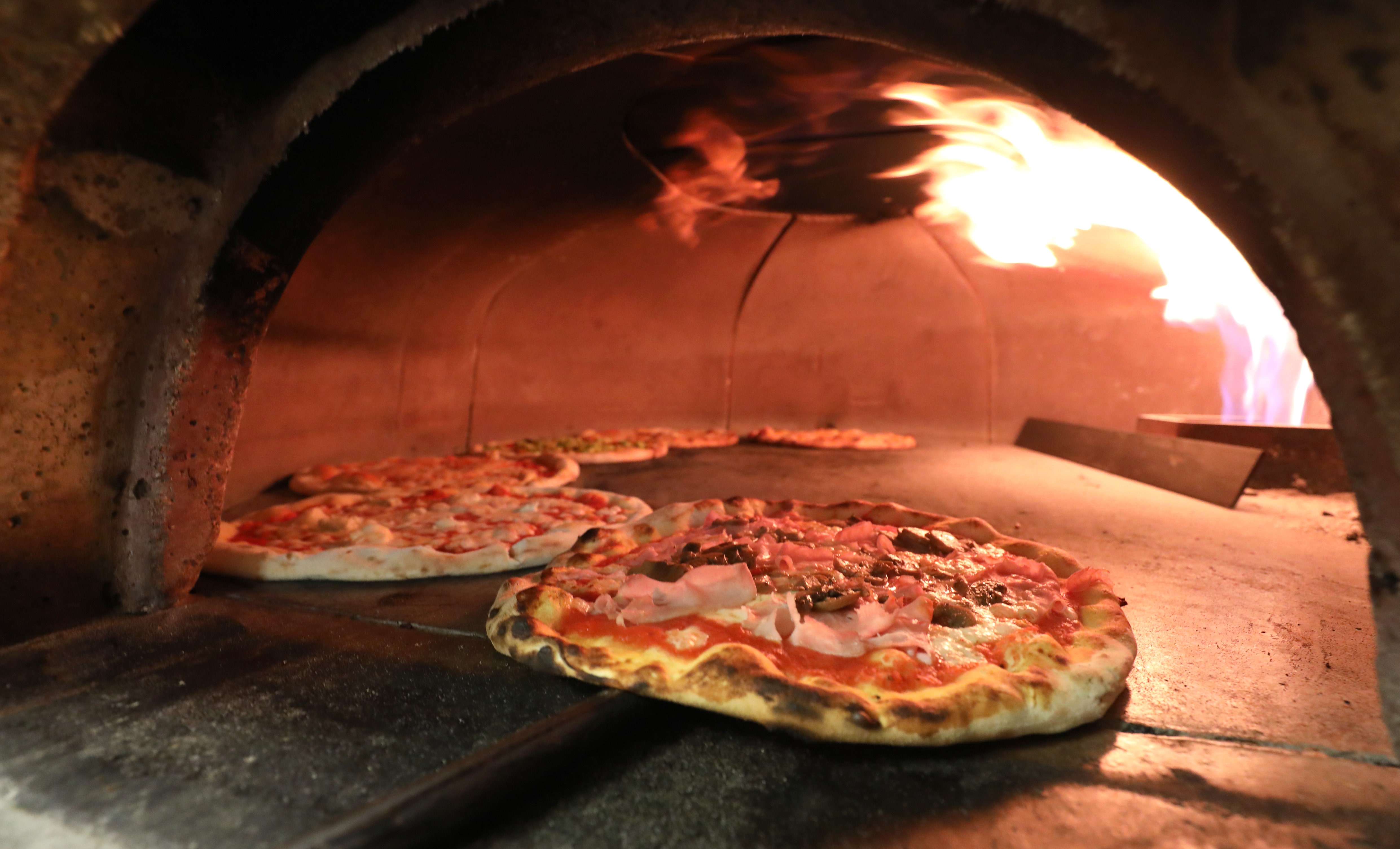 L’Arte del Pizzaiuolo Napoletano come Patrimonio Unesco compie 6 anni: evento