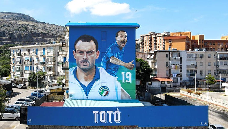 A Palermo murale di Totò Schillaci, riscatto e valori positivi