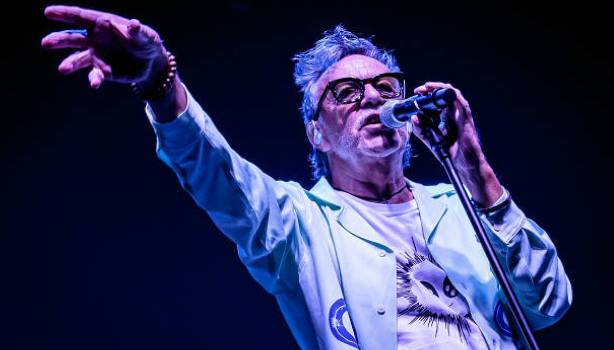 Alan Sorrenti: «La Rolls Royce sul palco dell'Arena di Verona? Uno sfizio, ma non lo rifarei»
