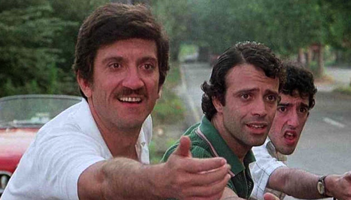 Febbre da Cavallo, la lite tra Proietti e Montesano sul set: “La roulotte ballava tutta”