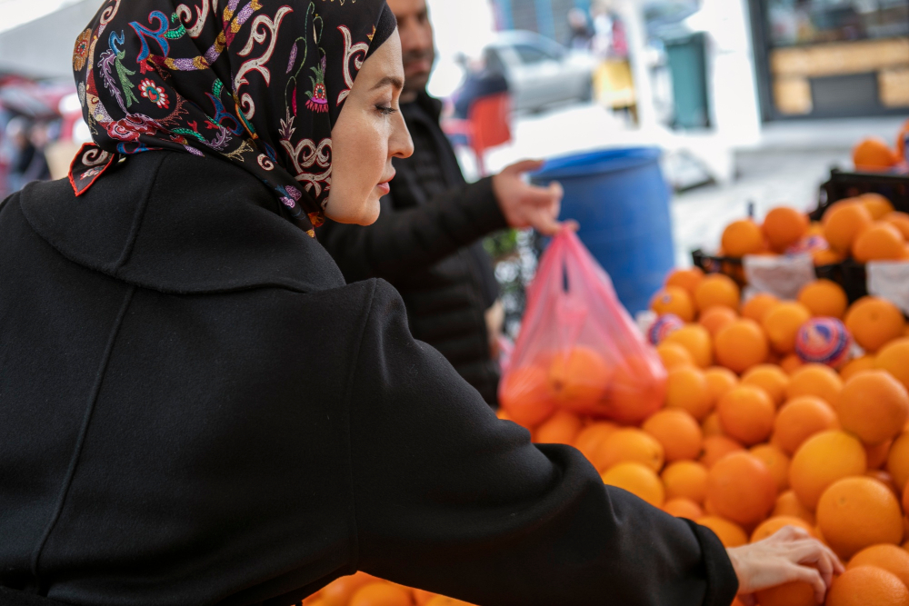 Il viaggio della frutta marocchina dai campi al resto del mondo